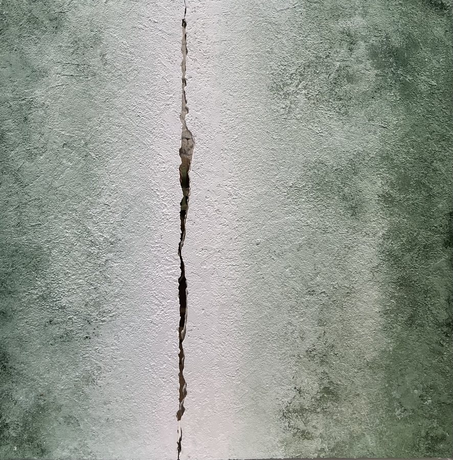 Force Tranquille, 2026, Mixed media | pigments | black american box