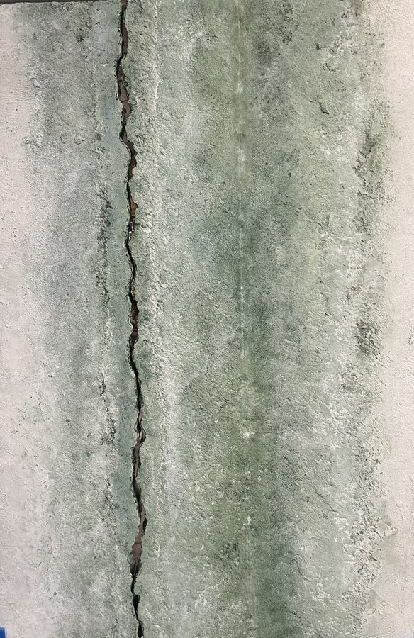 Souffle de roche, 2026, Mixed media | pigments | black american box